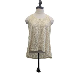 HIP lace tank top yellow feminine top size small happening in the present